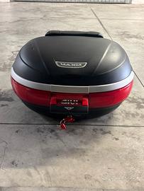 Bauletto  e piastra  Givi MAXIA 52 L
