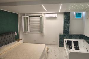 Attico Dx vista mare con Jacuzzi, Porto Cesareo