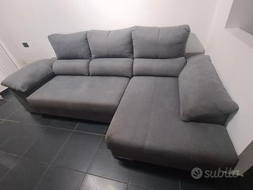 Divano letto con penisola a destra