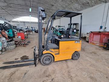 Carrello elevatore om montante duplex 3300