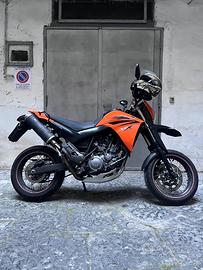 Yamaha XT660