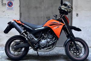Yamaha XT660