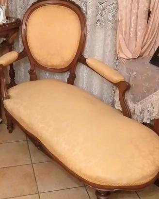 Divano antico 