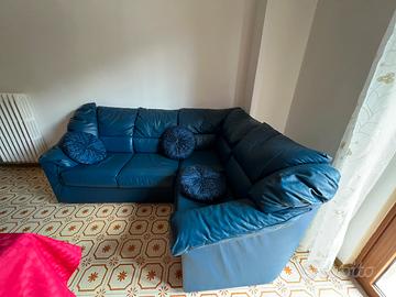 Divano in pelle angolare