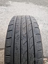 Kit ruote invernali 235/60 r17