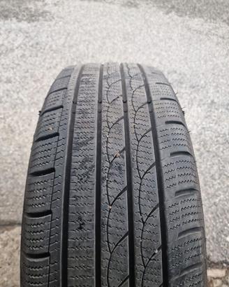 Kit ruote invernali 235/60 r17