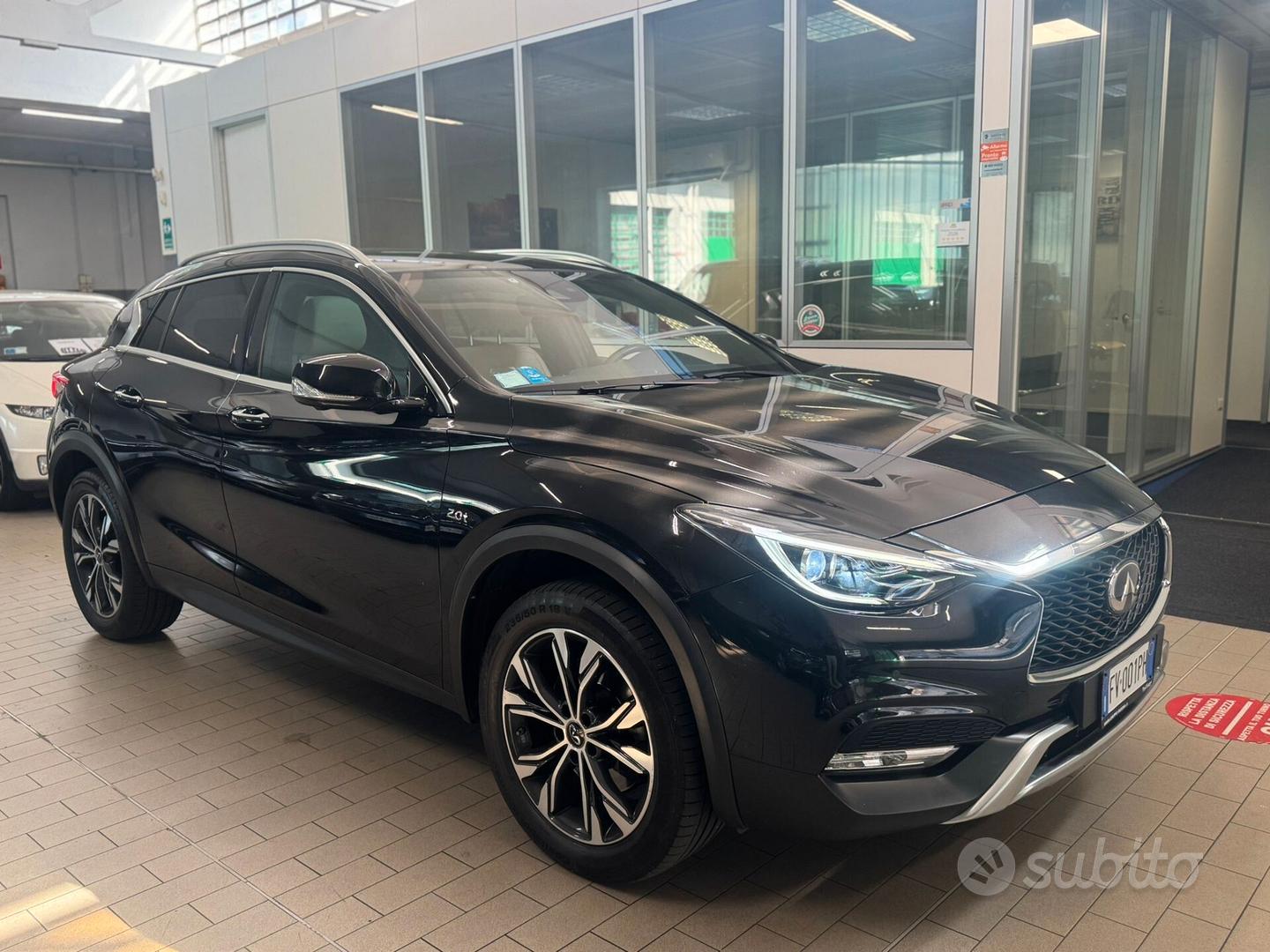Infiniti Qx30