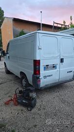 tutti i ricambi sono disponibili  motore 1.9 