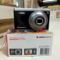 Mirrorless compatta doppio display a colori, nuova