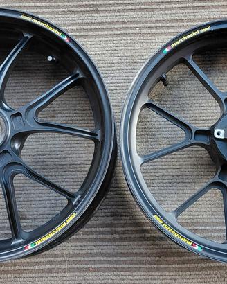 Cerchi Marchesini  M10rs kompe 3.5 e 6x17" Ducati