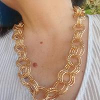 collana in alluminio martellato