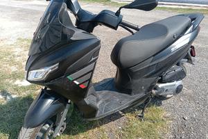 aprilia sxr 50