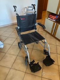 Seggiola rotelle per anziani  + comodona