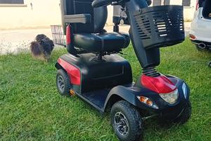 Scooter elettrico per anziani