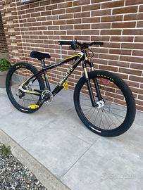 scott scale 26 carbon fiber