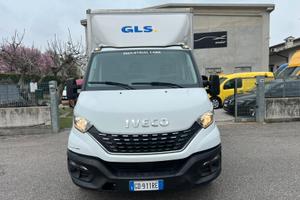 Iveco Daily 2.3d euro 6d-temp cassone Cabinato