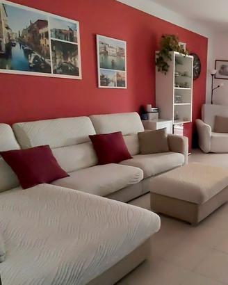 Divano angolare Poltronesofà + pouf e copridivano