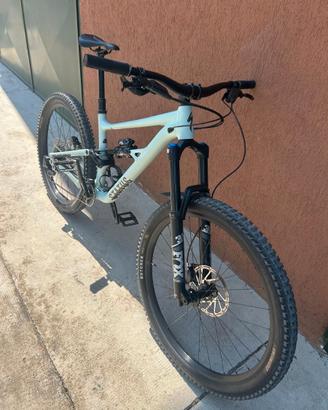 Mountain Bike Specialized Status 2022