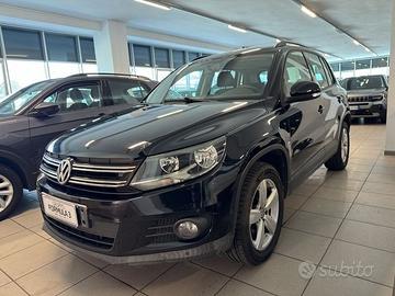 Volkswagen Tiguan 2.0 TDI 110 CV Sport & Styl...