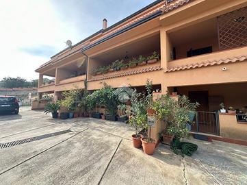 VILLA A SCHIERA A PALERMO