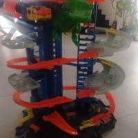 Hot Wheels City Robo T-Rex Ultimate Garage