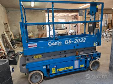 Piattaforma aerea verticale elettrica Genie GS2032