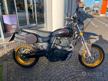 Swm Silver Vase 650 - 2025