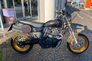 Swm Silver Vase 650 - 2025