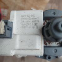 pompa scarico acqua lavatrice ariston