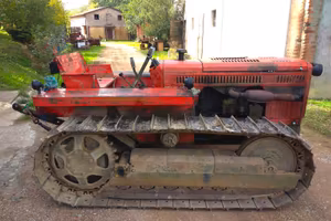 TRATTORI AGRICOLI CINGOLATI