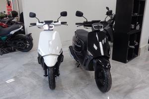 VELOCIFERO TENNIS 125 - 2026 "FULL LED"