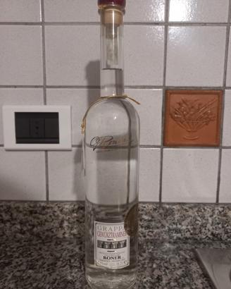 Grappa Gewürztraminer Roner Anno 2003