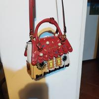 Borsa Braccialini shape da collezione. Pelle.