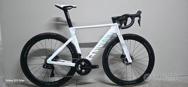 Canyon AeroAd Cfr Tensor 2026 Small pari al nuovo!