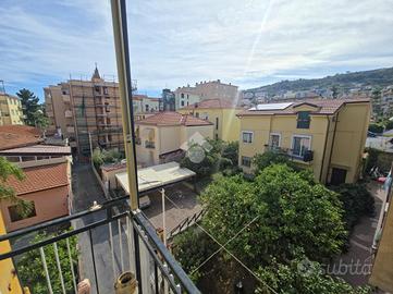 5 LOCALI A TAGGIA