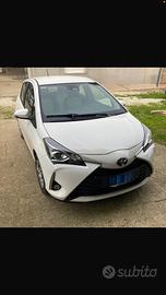 Toyota Yaris Active 1.0 anno 2019