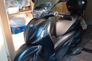Piaggio Beverly 300 - 2021