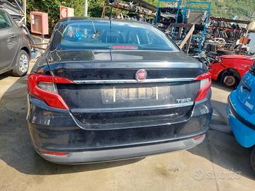 FIAT TIPO (2017)