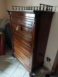 cassettiera antica