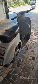 vespa 50 special  4 marce