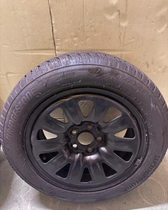 4 gomme invernali Bridgestone Blizzak LM005 185/60