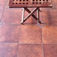 Tavolino pieghevole in legno