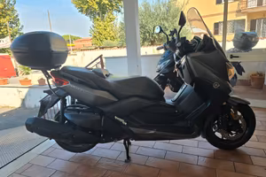 Yamaha X-Max 400 IN PROMO A 3.890 € !!!