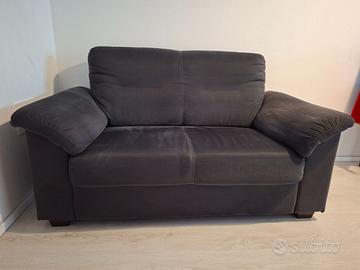 Divano 2 posti