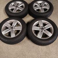 4 Gomme DUNLOP 185/65 R15 con cerchi in Lega