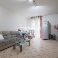 APPARTAMENTO CON TERRAZZO AL PRIMO PIANO CON POSTO