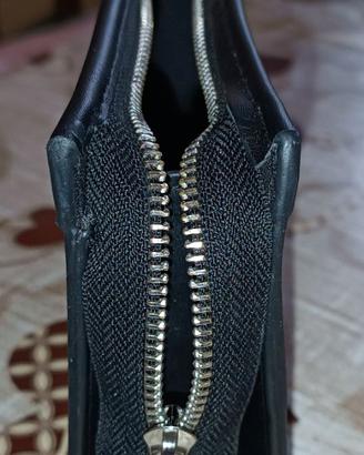 Louis Vuitton mod. Gaston