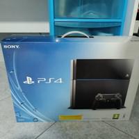 Ps4 + 2 controller + blocco giochi