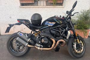 Ducati Monster 1200 R