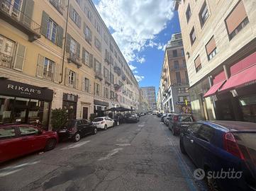 NEGOZIO A TORINO